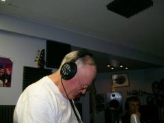 Thursday September 13, 2007 19:56 - WORKING ON THE CD 005.jpg